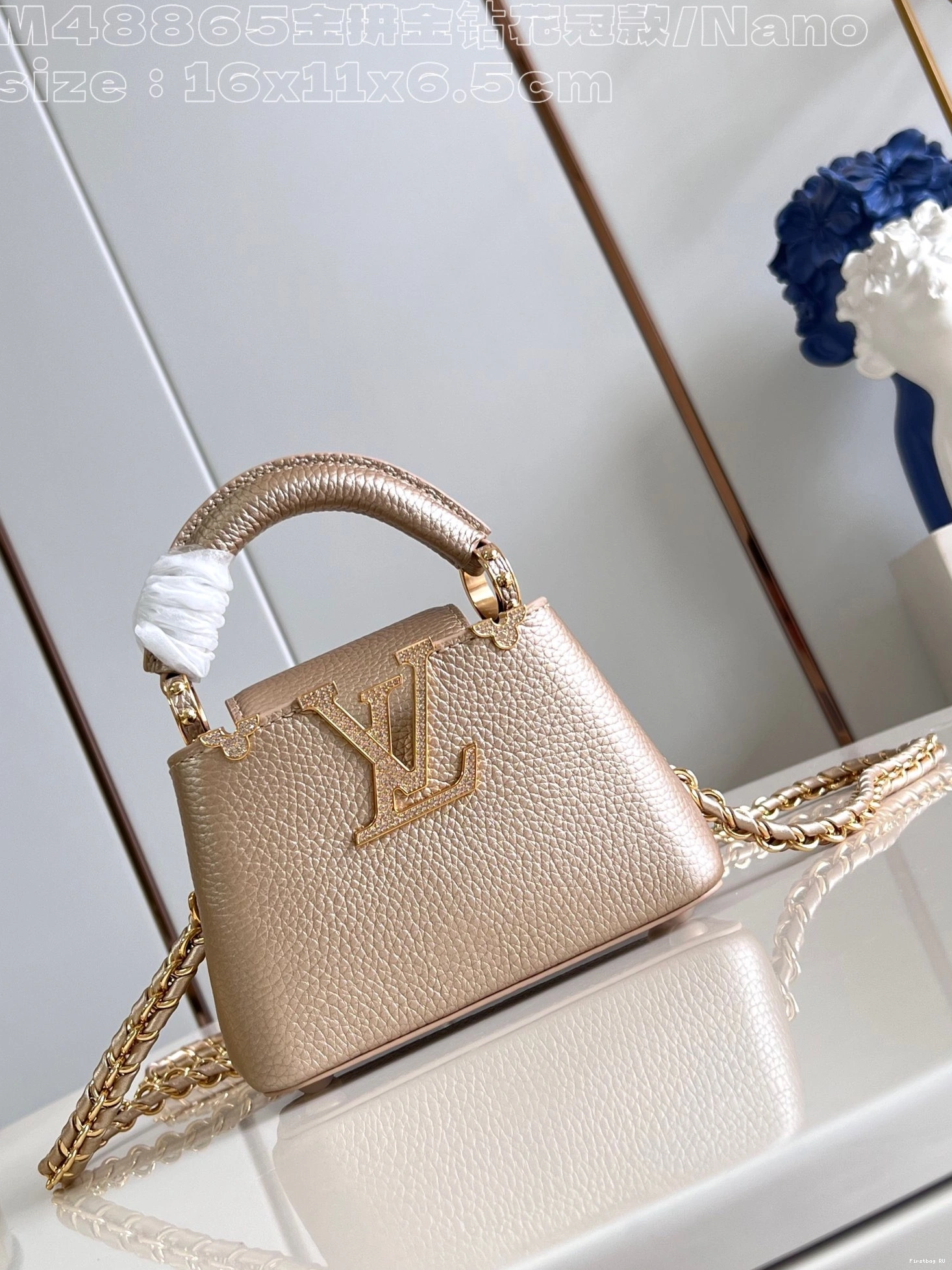 Firstbag nano-16*11*6.5CM VUITTON CAPUCINES LOUIS 0723